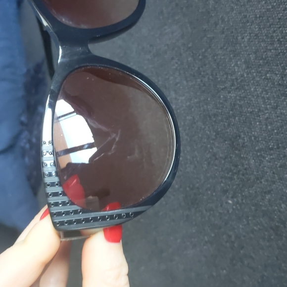 Swarovski Sunglasses - Picture 4 of 5